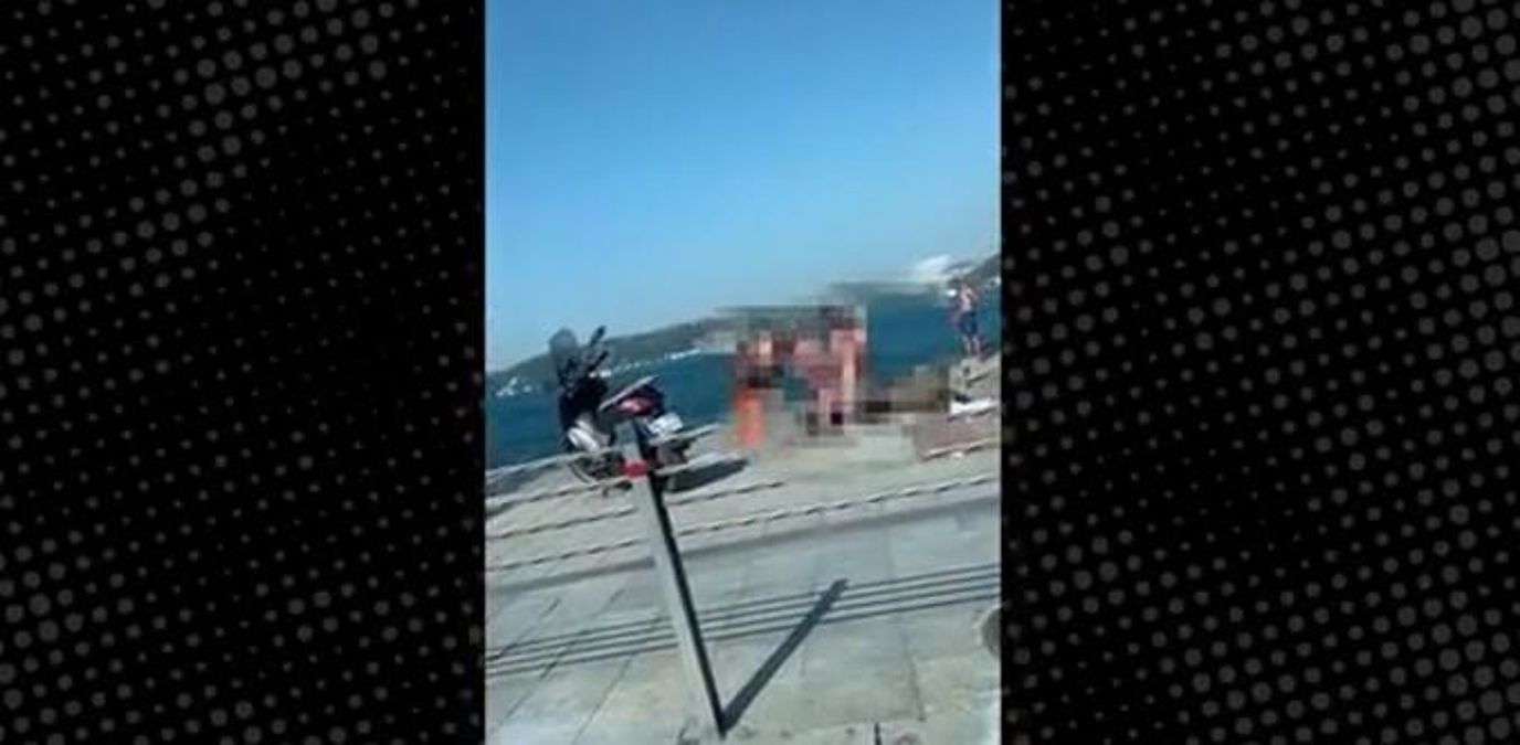 Kimseye aldırış etmeden cinsel ilişkiye girdiler