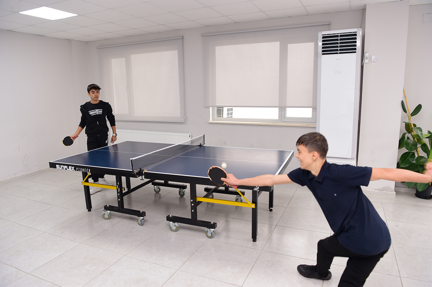 Gençlerin Yeni Gözdesi Dulkadiroğlu’nun Gençlik Merkezi Oldu