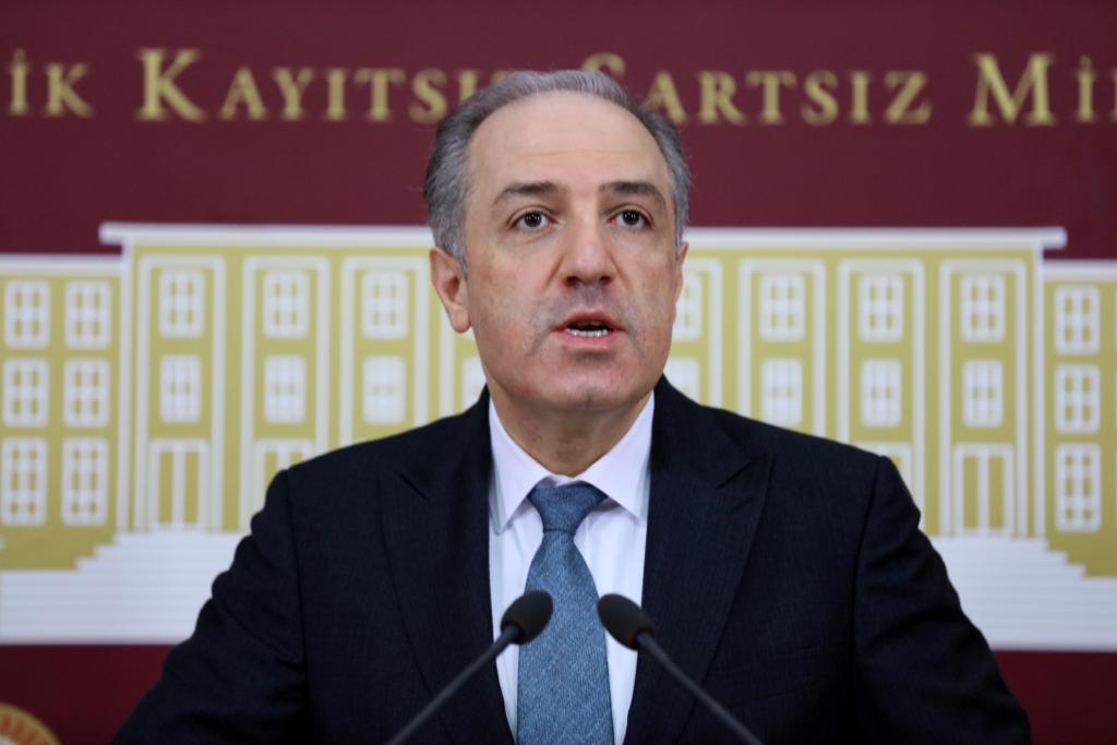 Mustafa Yeneroğlu’dan ‘Güçlendirilmiş Parlamenter Sistem açıklaması