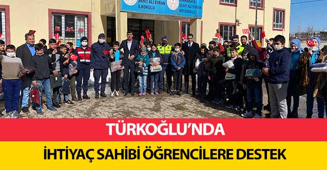 Türkoğlu’nda ihtiyaç sahibi öğrencilere destek