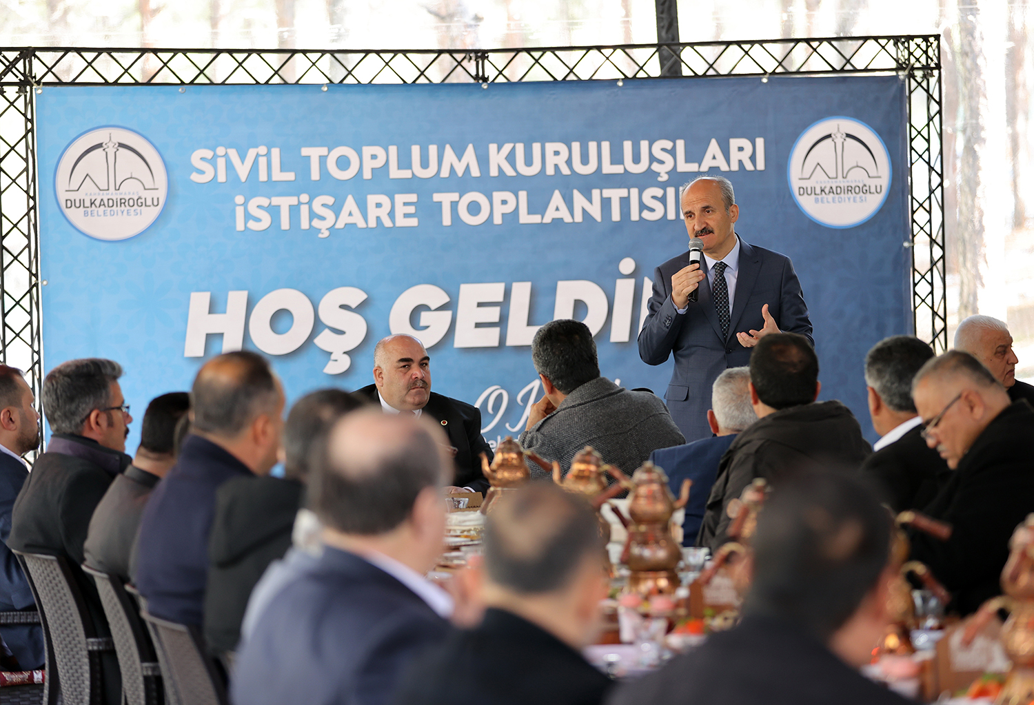 Başkan Okay’dan muhtarlarla  toplantı