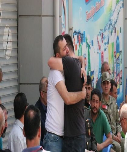 Türkiye yasta! 4 askerimiz şehit oldu!
