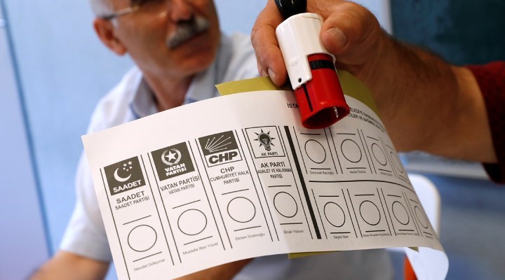 İçişleri Bakanlığı'ndan 81 ile seçim genelgesi! Sosyal medya için alınacak önlem dikkat çekti