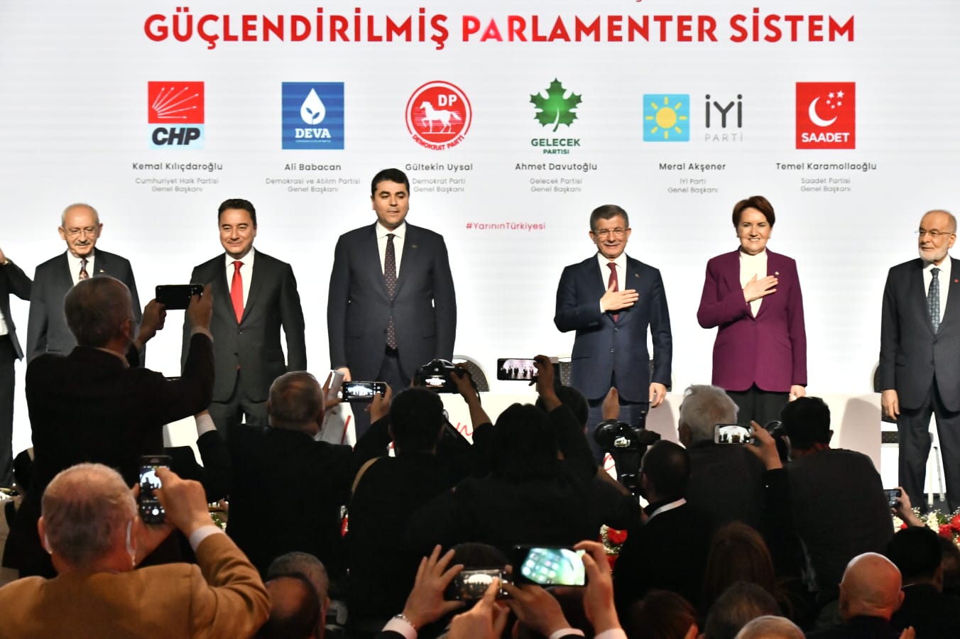 6 muhalefet partisi liderinden tarihi imza! İşte güçlendirilmiş parlamenter sistem'in detayları
