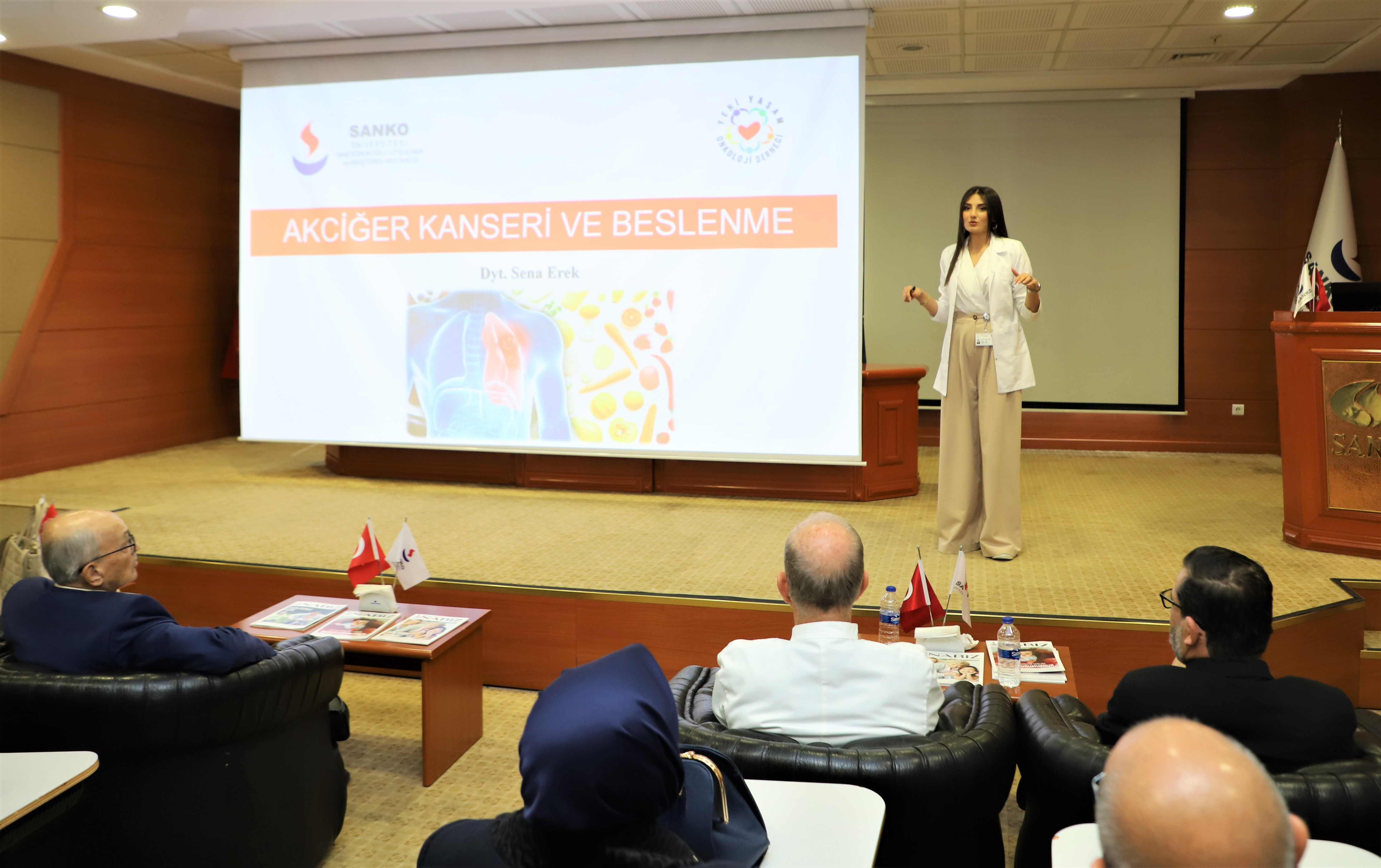 SANKO Üniversitesi’nde  “Akciğer Kanserinde Tamamlayıcı Tedaviler” programı!