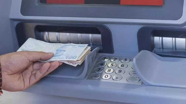 Emeklilerin bayram ikramiyesi belli oldu!