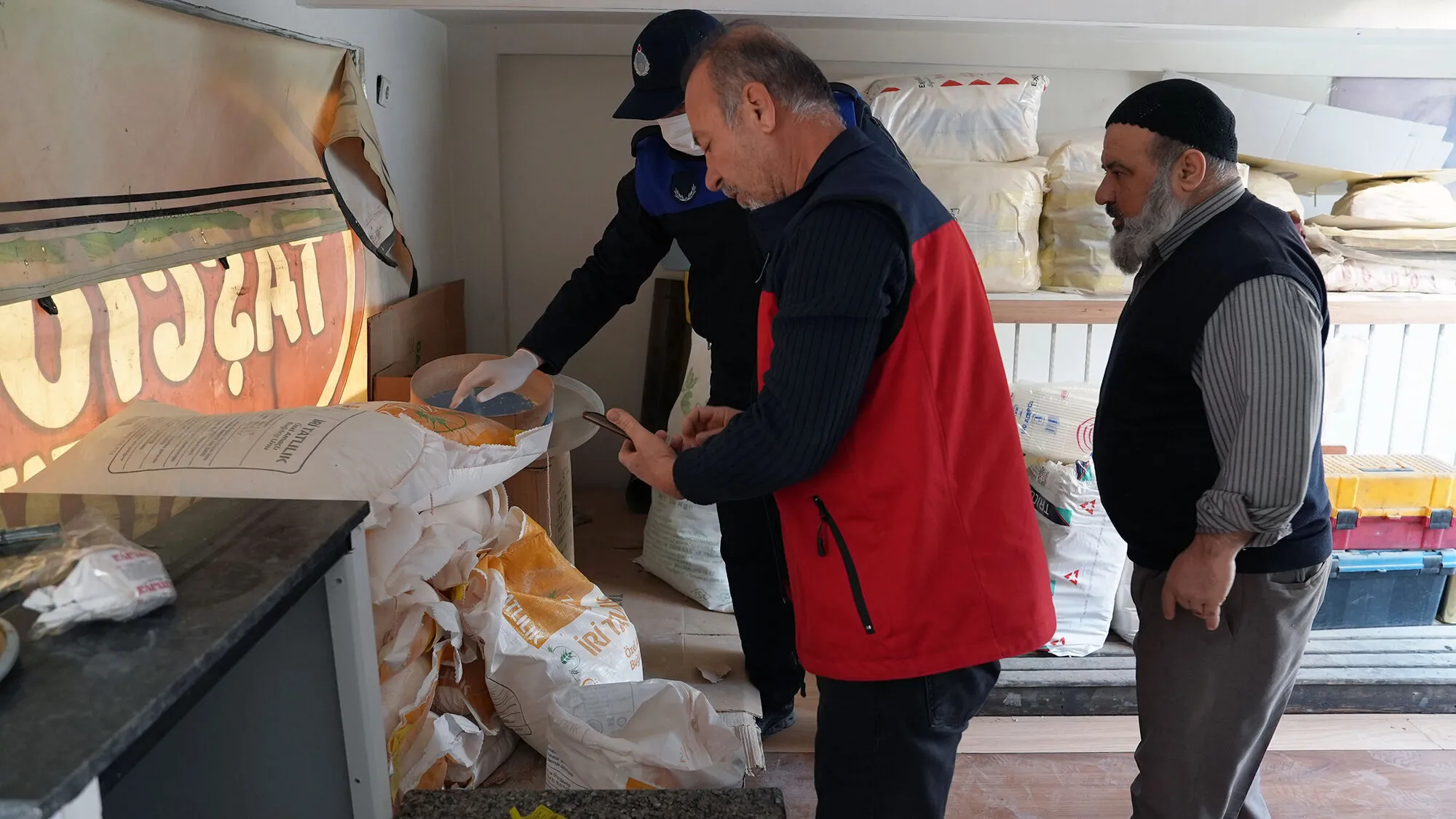 Kahramanmaraş'ta ekipler sahaya indi! Tek tek incelendi