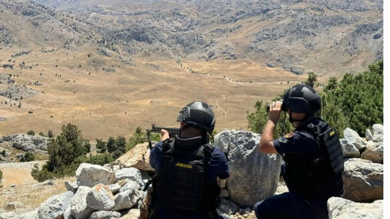 Kahramanmaraş'ta tek tek yakalandılar: Jandarma hepsini paketledi