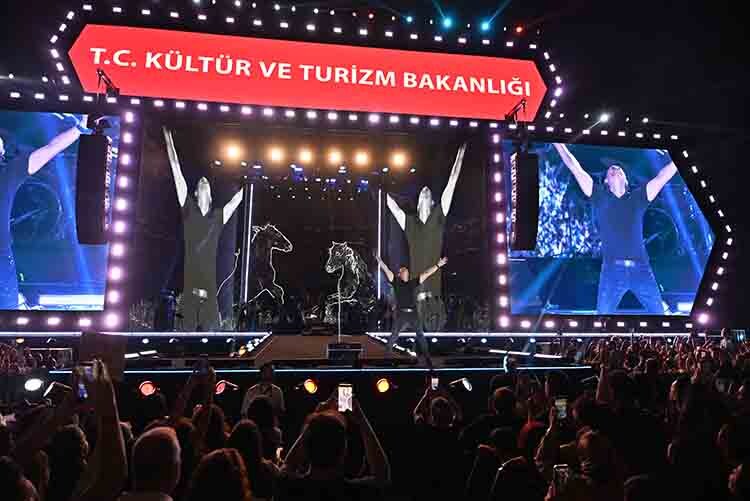 Kahramanmaraş Kültür Yolu Festivali Konser Maratonuna Kıraç'la başladı!