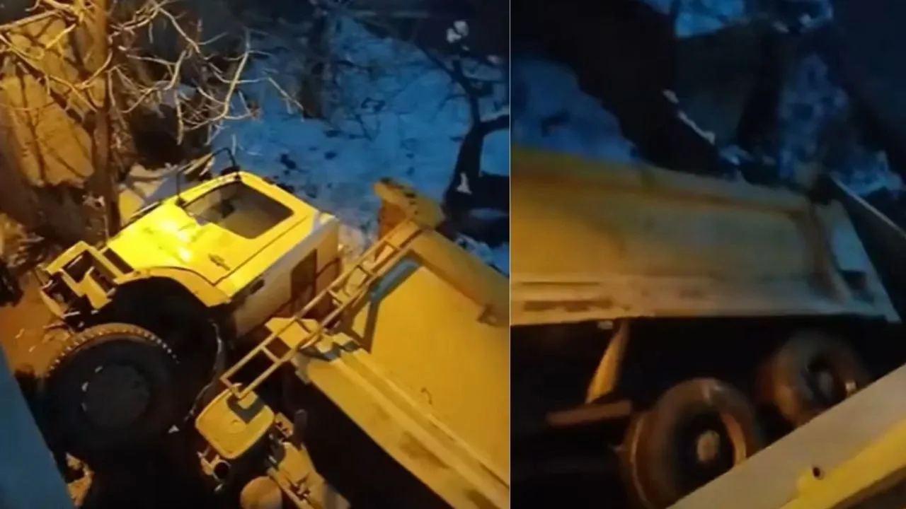 Kahramanmaraş’ta devrilen kamyon evlere daldı
