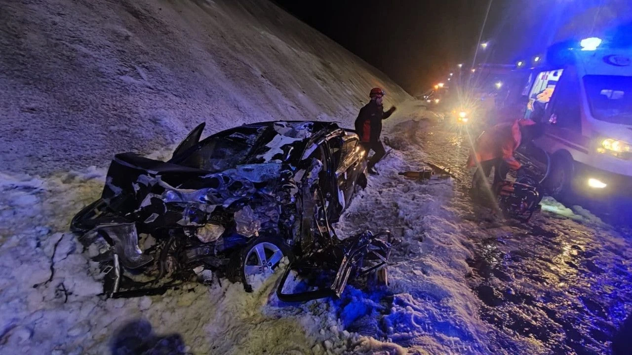 Kahramanmaraş'ta tünelden çıkınca olanlar oldu! Yol can pazarına döndü