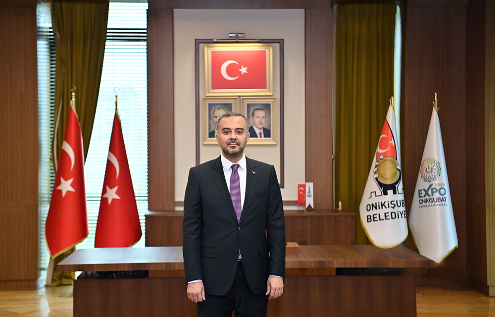 Başkan Toptaş: “Onikişubat’ta çocuklarımız için çalışırken, bu yıl 23 Nisan’ı buruk karşılıyoruz”
